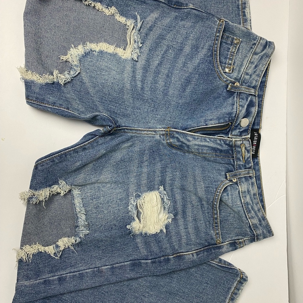 Fashion Nova women’s denim jeans